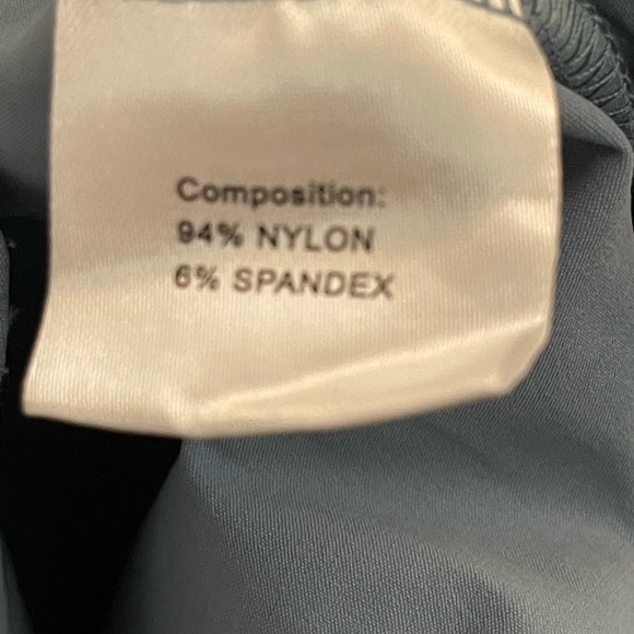 MagcoMsen Woman’s Capri Pants Size 2X NWT The Color Is Light Blue 2nd Pic - Picture 7 of 9